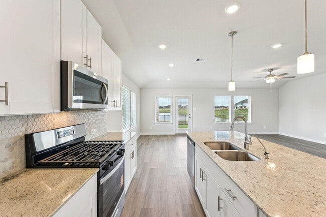 Building Photo - 5503 Bowquiver Ln