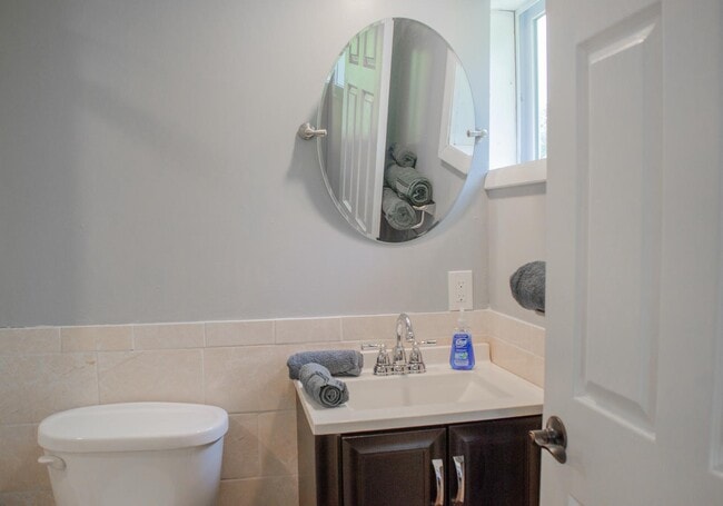 Building Photo - 2460 NY-145