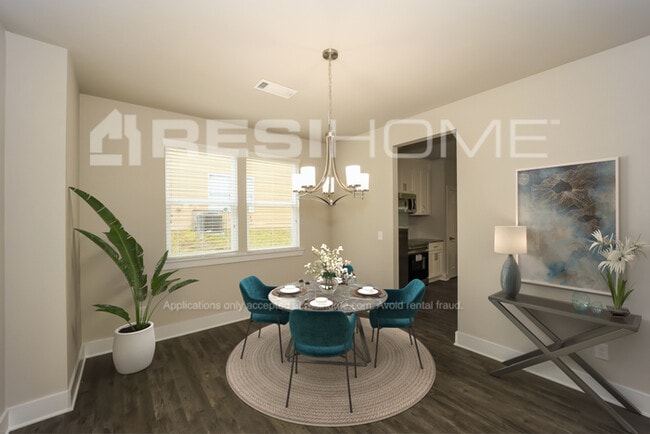 Building Photo - 8620 Guthrie Dr