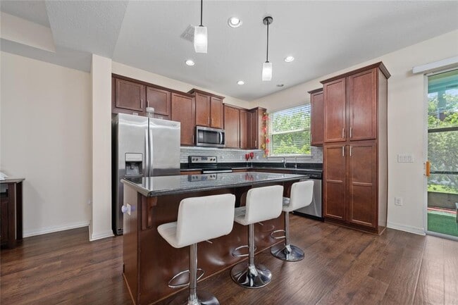 Building Photo - 3508 Brighton Park Cir