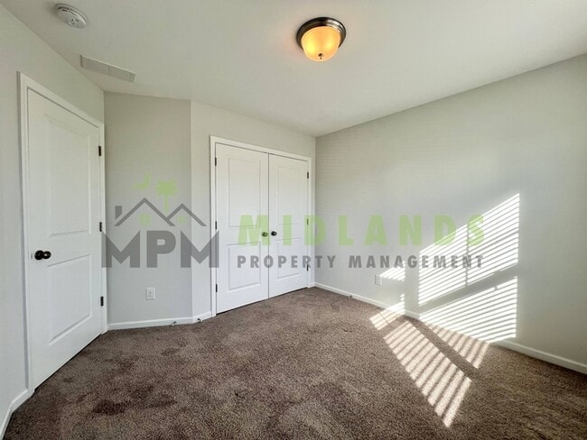 Building Photo - 931 Tuxford Trl