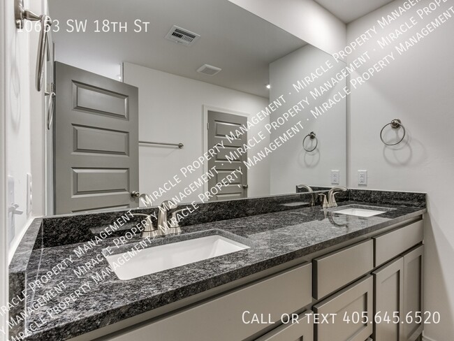 Building Photo - 10653 SW 18th St