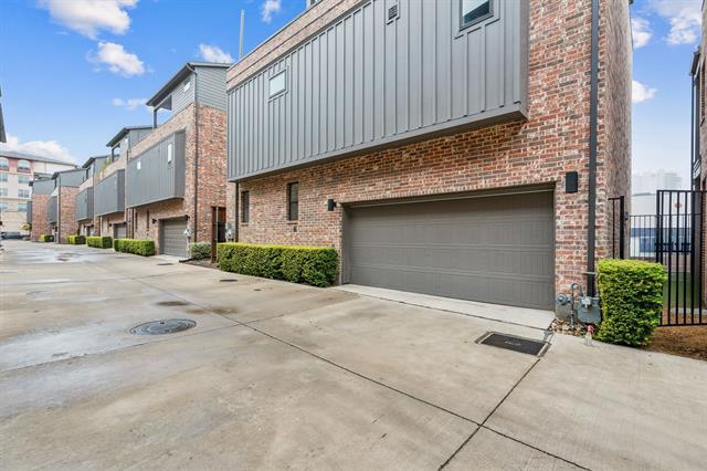 Building Photo - 1545 Cosette Dr