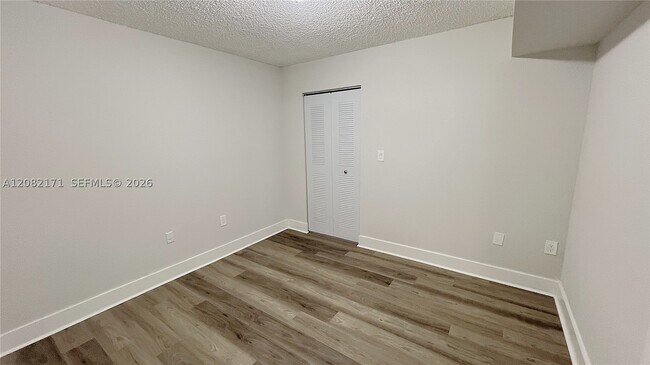 Building Photo - 2890 N Oakland Forest Dr