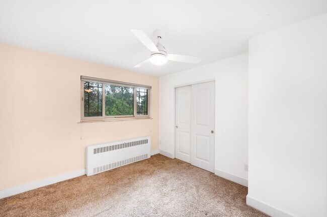Building Photo - 4BD, 3BA Park Hill Home with Yard and 2-Car Garage