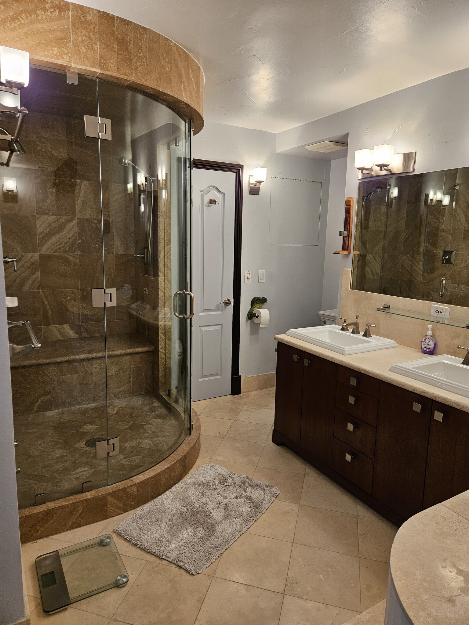 5pc Primary Bath - 1020 15th St
