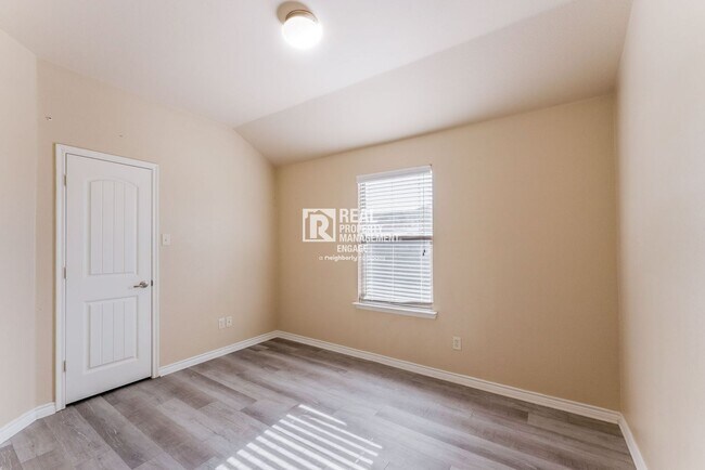 Building Photo - Modern Two-Story 4-Bedroom Home in Frisco ISD!