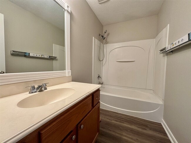 Building Photo - 8816 E Buffalo Cir