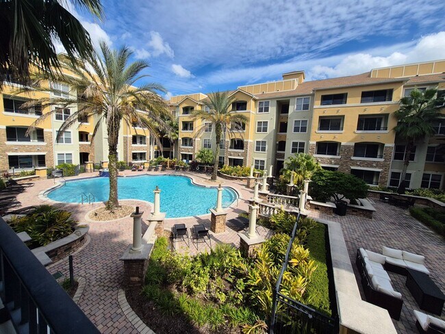 Building Photo - It's a lifestyle!