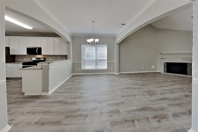 Building Photo - 19119 Sprintwood Ct