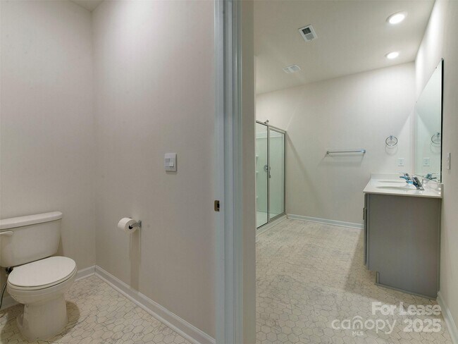 Building Photo - 3721 Stanley Crk Dr