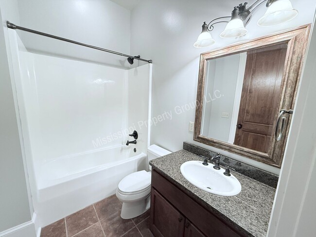 Building Photo - 3BR/3.2BA For Rent