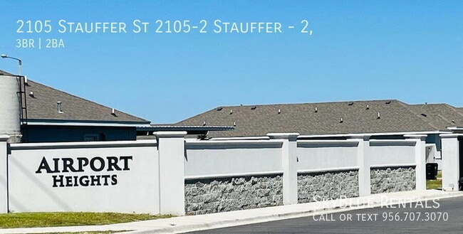 Building Photo - 2105 Stauffers St