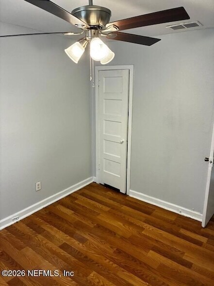 Building Photo - 314 Celery Ave N