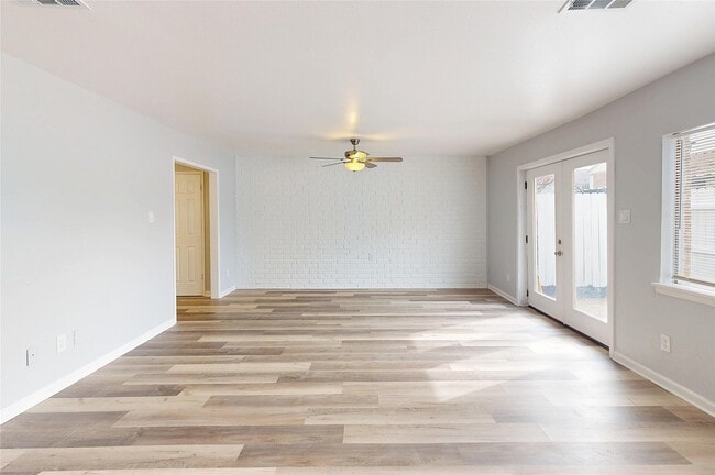 Building Photo - 14147 Misty Meadow Ln