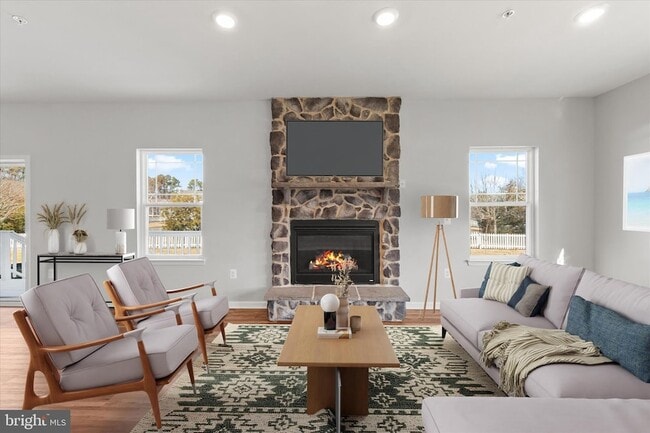 Building Photo - 5559 Trafalgar Cir