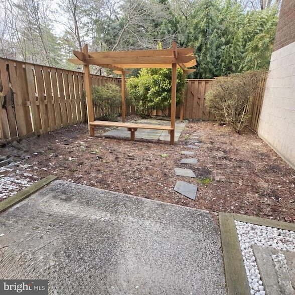 Building Photo - 8966 Footed Ridge