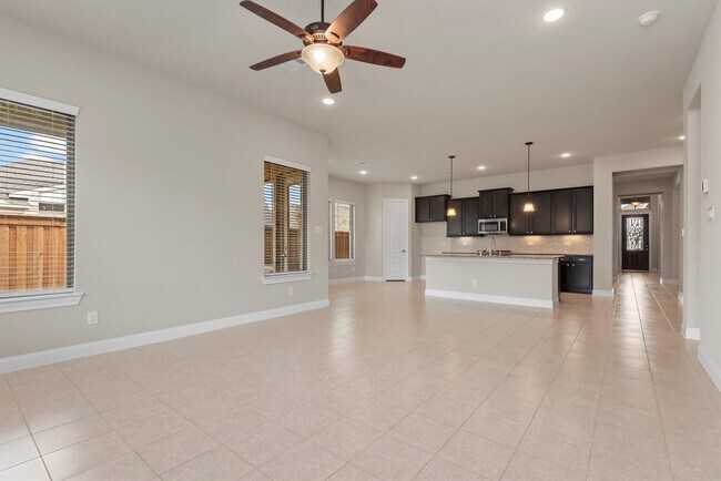 Building Photo - 4218 Davis Oak Dr