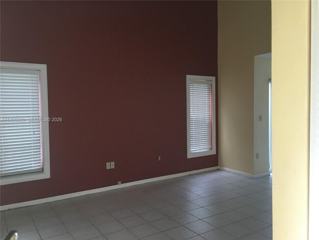 Building Photo - 12775 SW 146th Ln