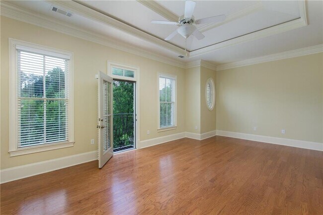 Building Photo - 3043 Stone Gate Dr NE