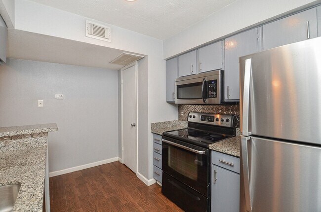 Building Photo - 4635 Wild Indigo St