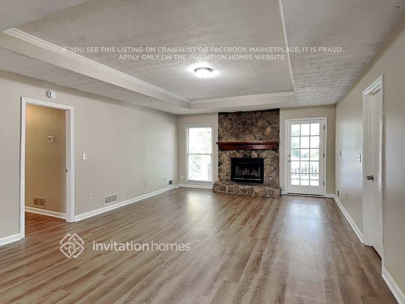 Building Photo - 2461 Sherrie Ln SW