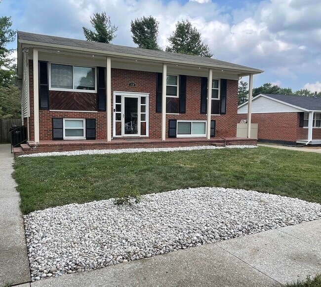 Primary Photo - 3421 Holwyn Rd