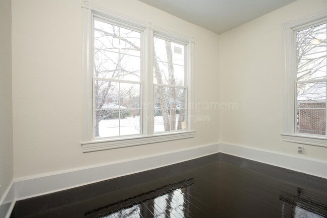 Building Photo - 169 S Belmont St