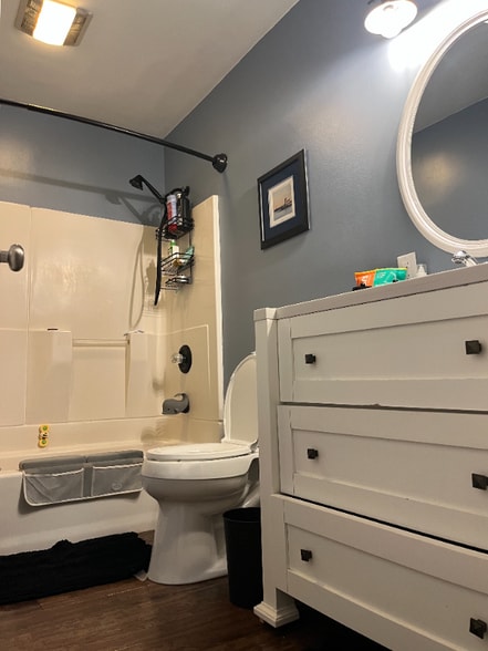 Building Photo - 1916 Wharton St