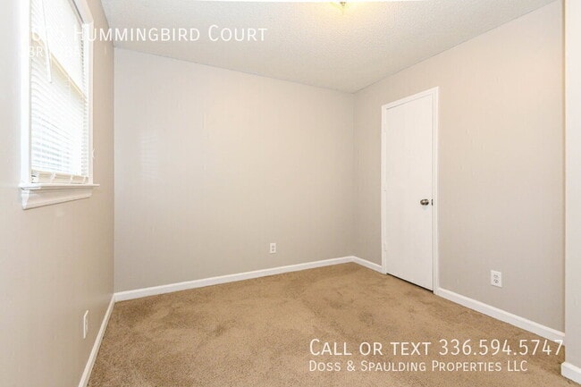 Building Photo - 2005 Hummingbird Ct