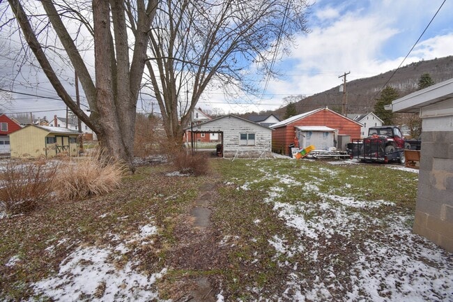 Building Photo - RALL202