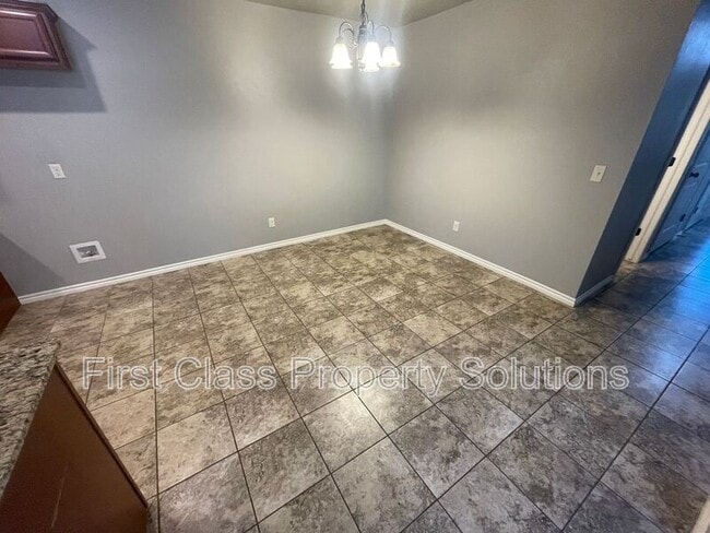 Building Photo - 129 Ashley Dr