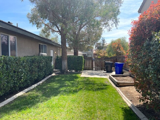 Building Photo - Beautiful home on cul-de-sac!!!