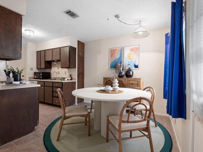 Building Photo - 3513 Westchester Ave