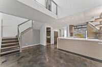 Building Photo - 411B Kaelepulu Dr