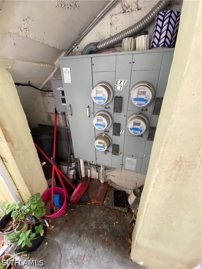 Building Photo - 795 84th St