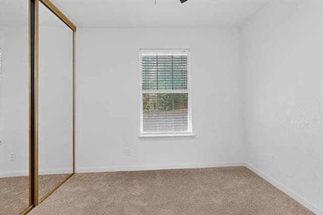 Building Photo - 925 Cedar Terrace