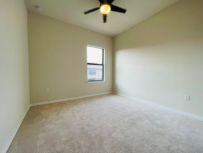 Building Photo - 8208 Tailshot Ct