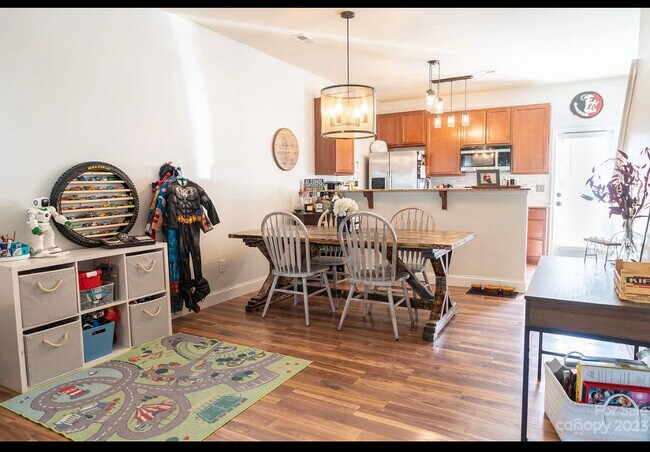 Building Photo - 12558 McGrath Dr