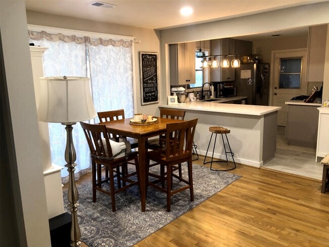 Building Photo - 7151 Neff St