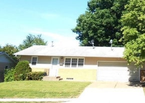 Front of home - 4020 N Pine St