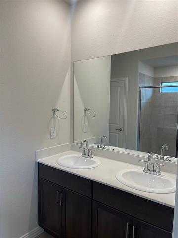 Building Photo - 6001 Pathfinder Trail