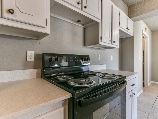 Building Photo - 3 Bed/2 Bath Home in Midwest City