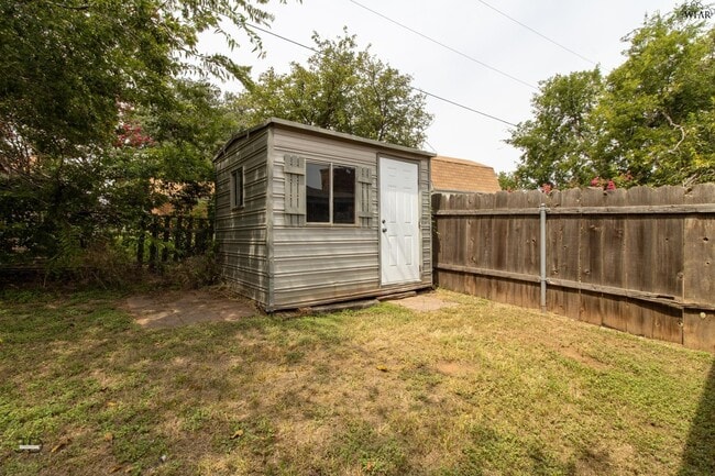 Building Photo - 9 Lackland Cir