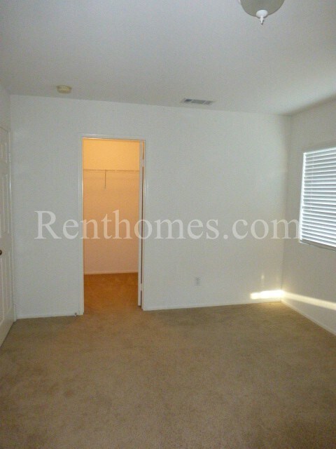 Building Photo - 3216 Canyon View Dr