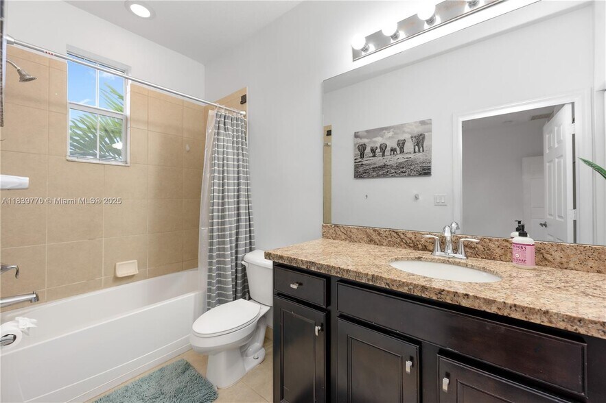 Building Photo - 1030 SW 147th Ave