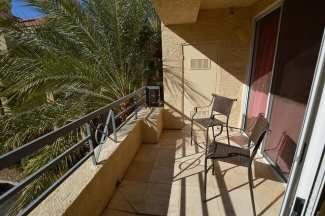 Building Photo - Meridian Furnished 1 Bed | 1 Bath Meridian...