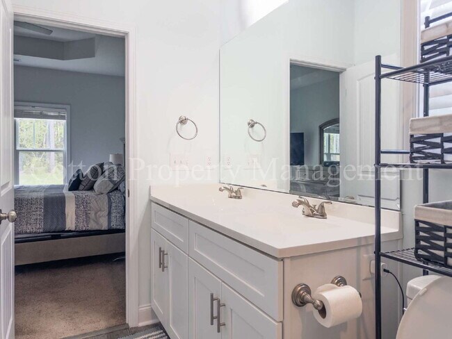 Building Photo - 1163 Dan Owen Dr