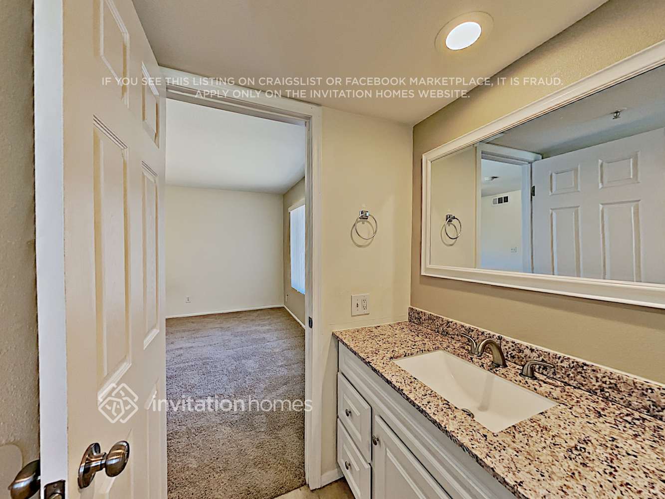 Building Photo - 4541 W Cheryl Dr
