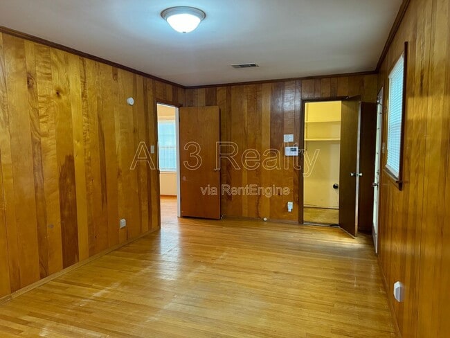 Building Photo - 3390 Arborfield Rd